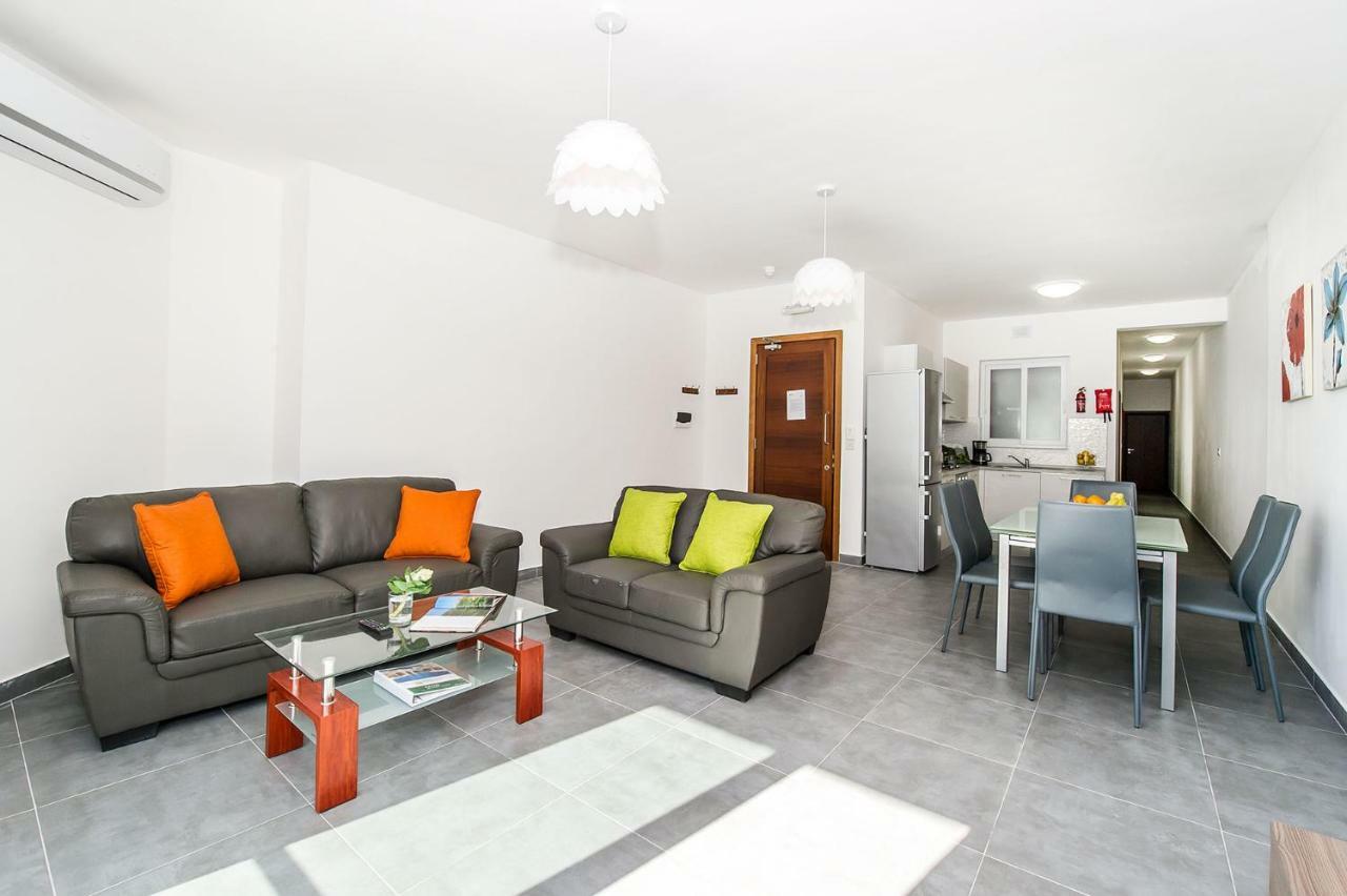 Hillock Residence Apartments Marsalforn Esterno foto