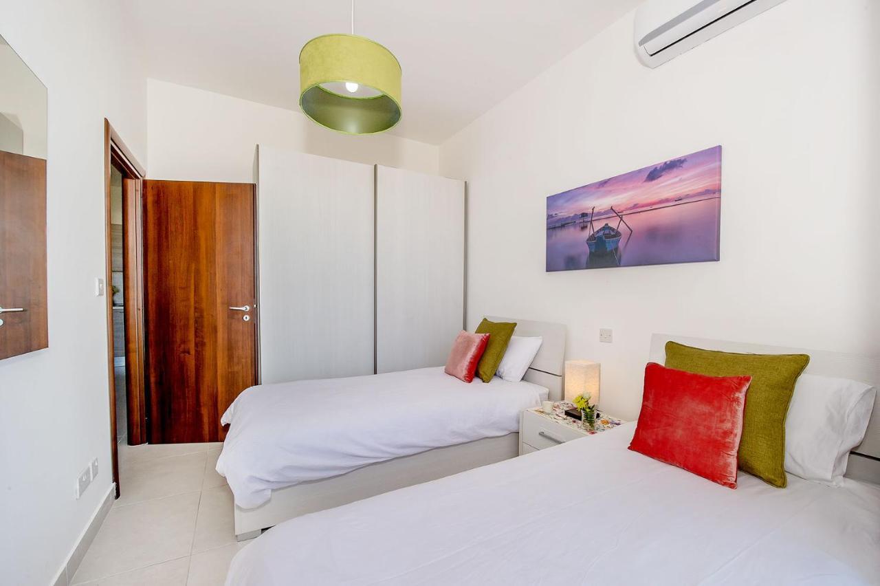 Hillock Residence Apartments Marsalforn Esterno foto